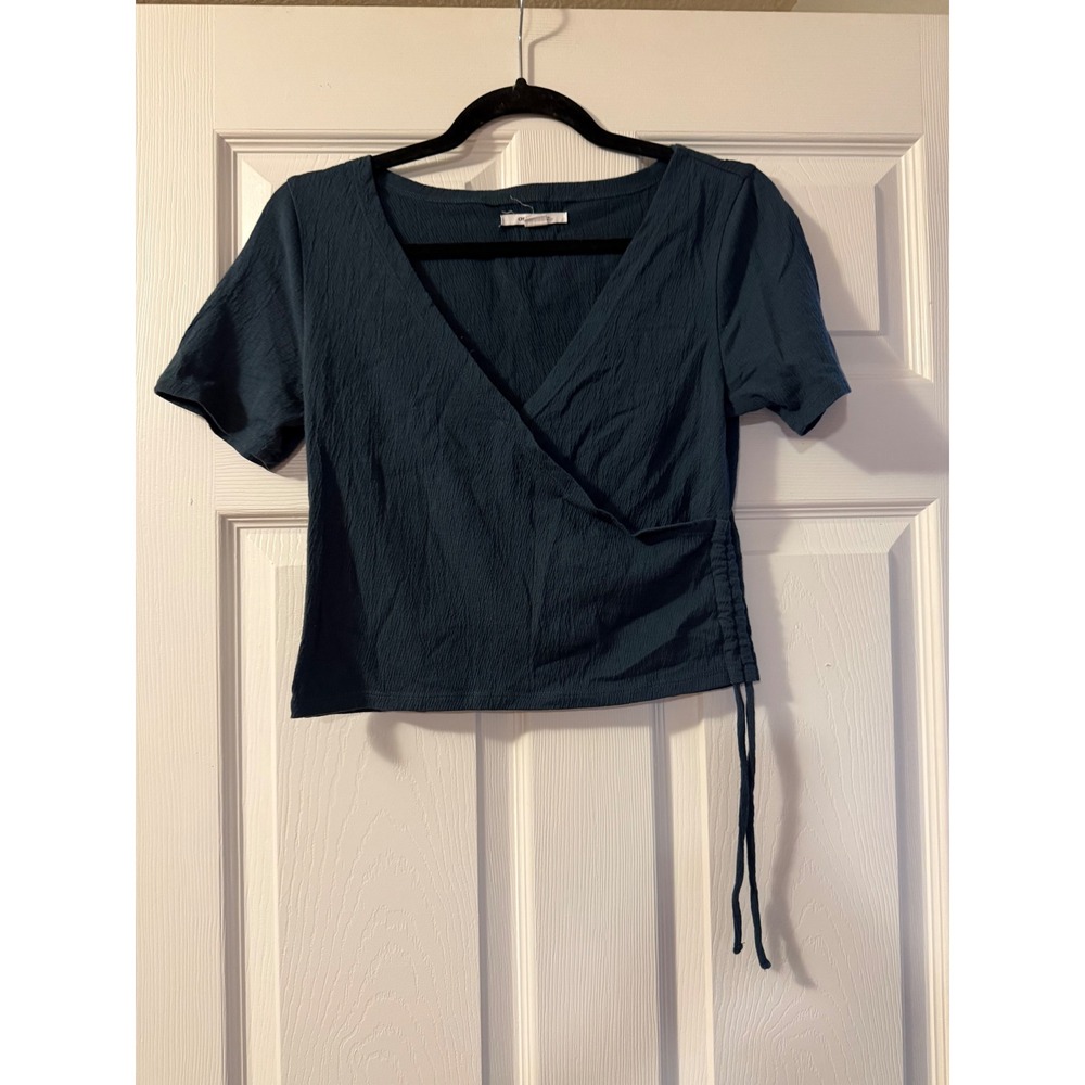 O'Neill Navy Blue Crinkle Gauze Wrap Crop Top Short Sleeve VNeck Small Beachy